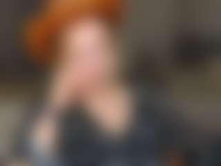 Amira's Live Sex Cam Show