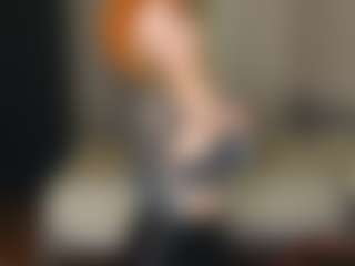 Amira's Live Sex Cam Show