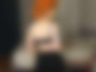 Amira's Live Sex Cam Show