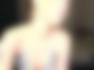Amira's Live Sex Cam Show