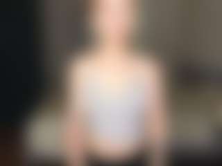 Amira's Live Sex Cam Show