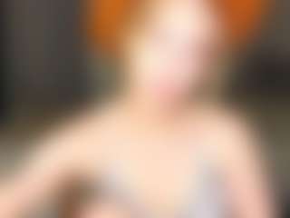 Amira's Live Sex Cam Show