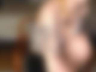 Amira's Live Sex Cam Show