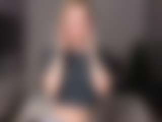 Amira's Live Sex Cam Show