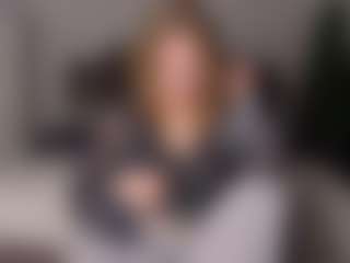 Amira's Live Sex Cam Show