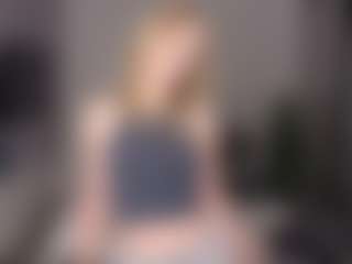 Amira's Live Sex Cam Show