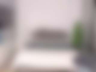Amira's Live Sex Cam Show