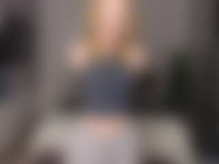 Amira's Live Sex Cam Show