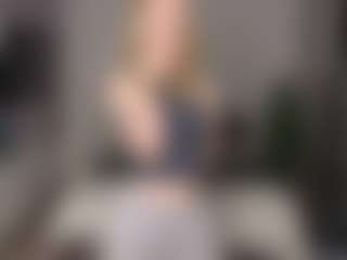 Amira's Live Sex Cam Show