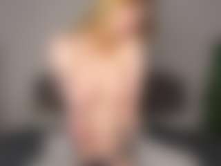 Amira's Live Sex Cam Show