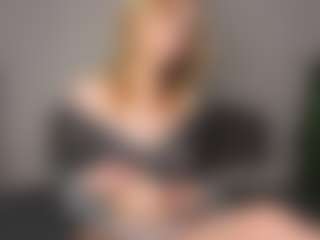 Live cam show with Amira - Blonde Hair Big Tits on SpunkLive