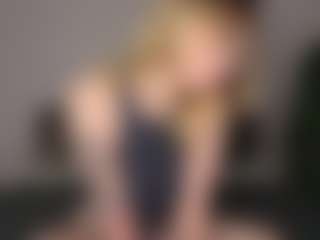 Amira's Live Sex Cam Show