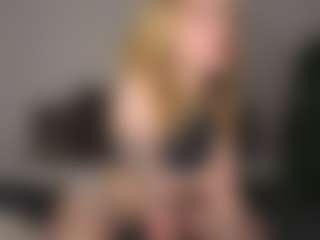 Amira's Live Sex Cam Show