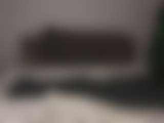 Amira's Live Sex Cam Show