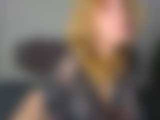 Amira's Live Sex Cam Show
