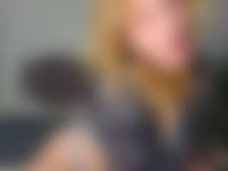 Amira's Live Sex Cam Show