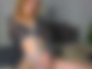 Amira's Live Sex Cam Show