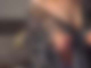 Amira's Live Sex Cam Show