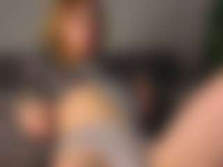 Amira's Live Sex Cam Show