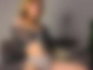 Amira's Live Sex Cam Show