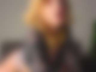 Live cam show with Amira - Blowjob Toys on EXY