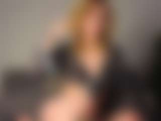 Amira's Live Sex Cam Show