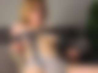 Amira's Live Sex Cam Show