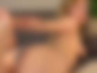 Amira's Live Sex Cam Show