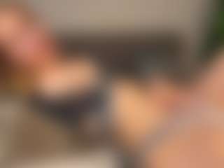 Amira's Live Sex Cam Show