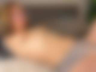 Amira's Live Sex Cam Show