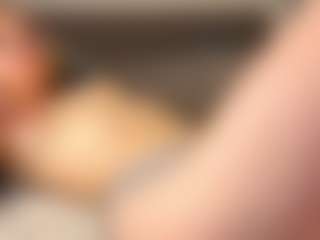 Live cam show with Amira - Athletic Blowjob on Streamer API