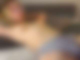 Amira's Live Sex Cam Show