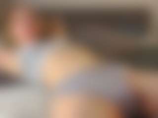 Amira's Live Sex Cam Show