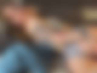 Amira's Live Sex Cam Show