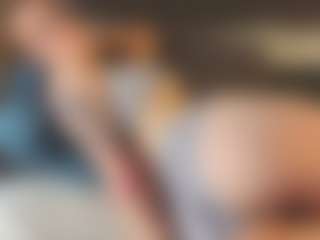 Amira's Live Sex Cam Show