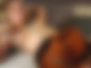 Amira's Live Sex Cam Show