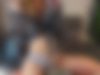 Amira's Live Sex Cam Show