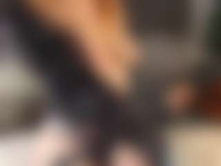 Amira's Live Sex Cam Show