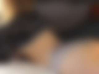 Amira's Live Sex Cam Show