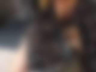 Amira's Live Sex Cam Show