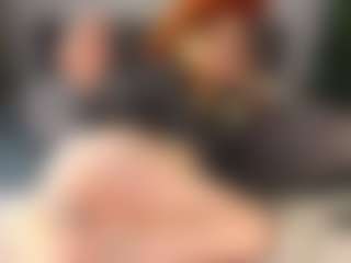 Amira's Live Sex Cam Show