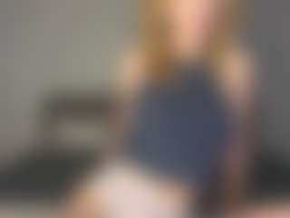 Amira's Live Sex Cam Show