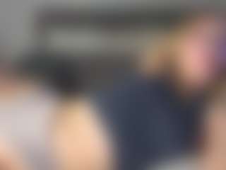 Live cam show with Amira - Skinny on CamwithHer