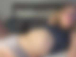 Amira's Live Sex Cam Show