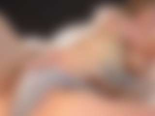Live-Cam-Show mit Amira - Average auf Camsoda