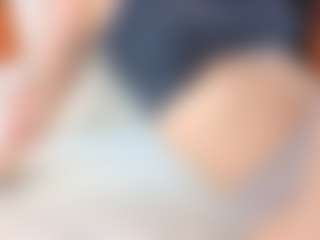 Amira's Live Sex Cam Show