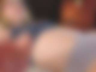 Amira's Live Sex Cam Show