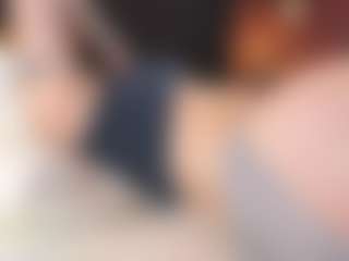 Amira's Live Sex Cam Show