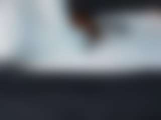 Spettacolo in cam dal vivo con Amira - Normal su Camsoda
