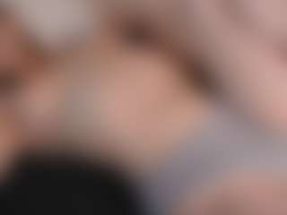 Live cam show with Amira - Twerk on Dolls Live